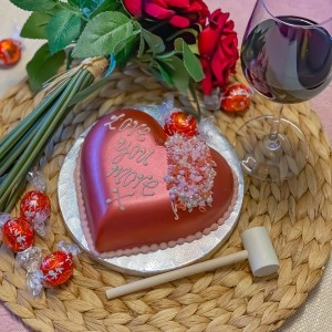 Personalised Red Lustre Heart Smash Cake