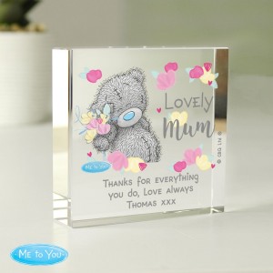 
                            Personalised Me to You Lovely Mum Crystal Token
