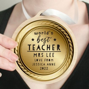 
                            Personalised World?s Best Teacher Round Wooden Medal