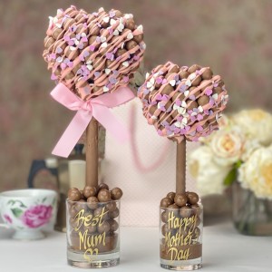 
                            Personalised Malteser Heart with Pink Drizzle & Heart Sprinkles - 25cm