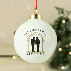 
                            Personalised Mr & Mr Bauble