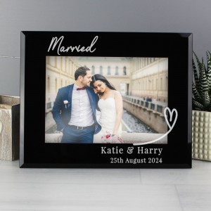 
                            Personalised Heart Black Glass 5x7 Photo Frame